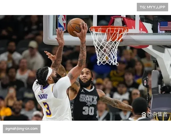 马刺加时险胜雷霆 文班亚马盖帽决胜展现价值